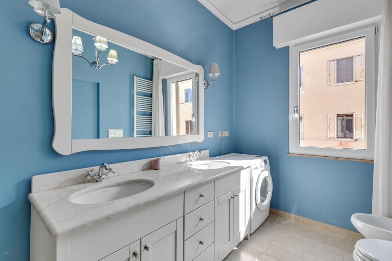 Elegant Blue Apartment Виченца Экстерьер фото